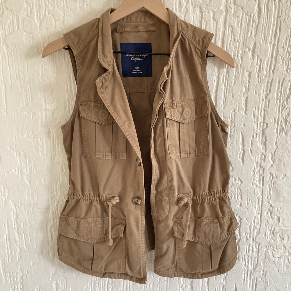 American Eagle Army Green Sleeveless Vest Jacket Size Small